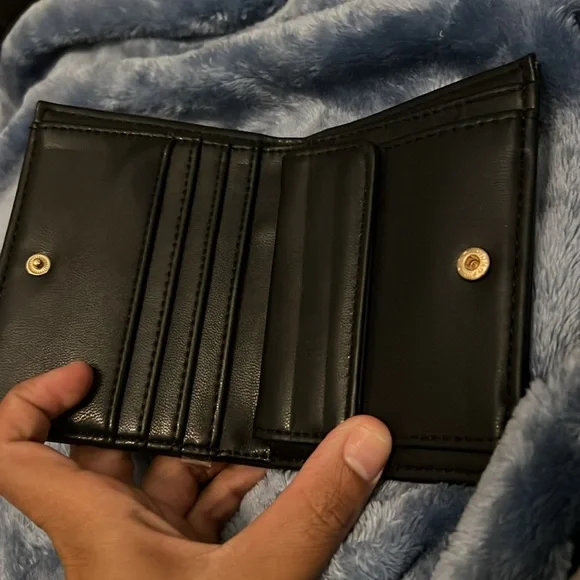 Steve Madden Black Wallet - Picture 2 of 3